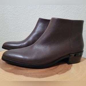 NWOT COACH dark brown ankle boots, Size 5.5